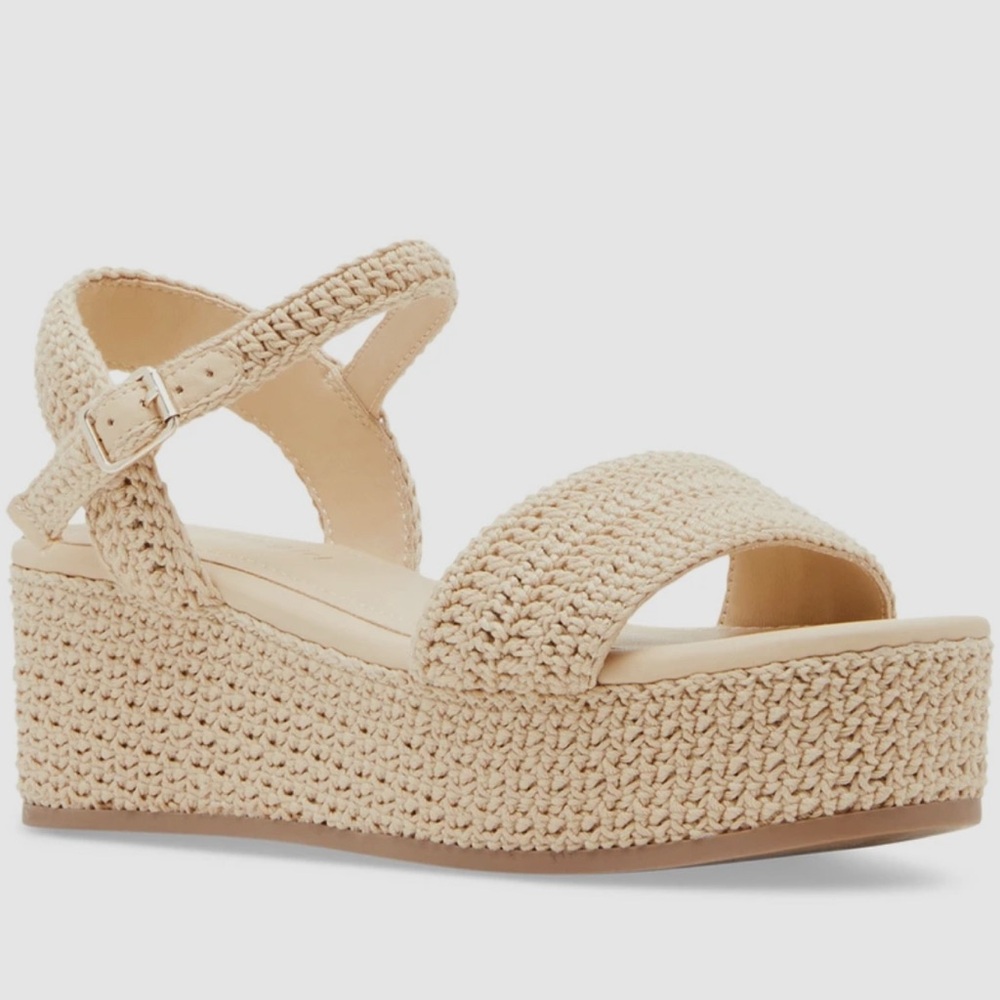 Madden Girl Julian-C Platform Raffia Wedge Sandals NEW, not worn. Size 9.5
